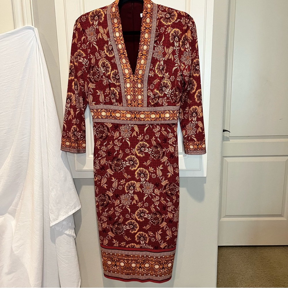London Times Midi Dress Women 4 Red Floral Sheath Geometric Border Jersey Knit